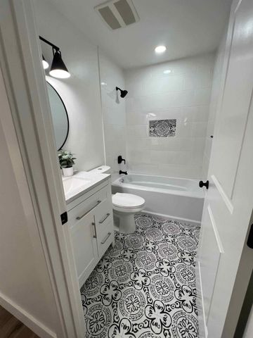 9374 Deeth Ct, Sacramento, CA 95827