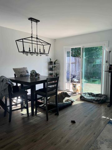 9374 Deeth Ct, Sacramento, CA 95827