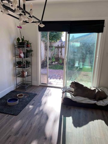 9374 Deeth Ct, Sacramento, CA 95827