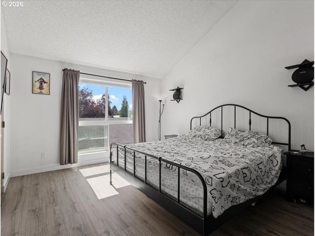 7110 Ne 43RD St B, Vancouver, WA 98661