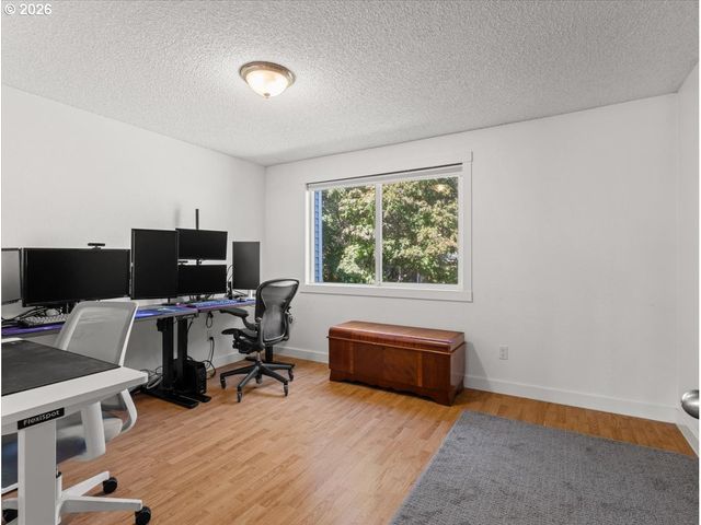 7110 Ne 43RD St B, Vancouver, WA 98661