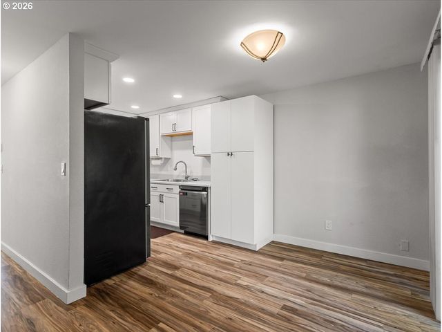 7110 Ne 43RD St B, Vancouver, WA 98661