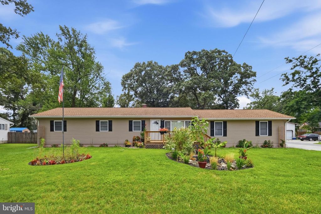 550 SUNSET KNOLL RD, Pasadena, MD 21122