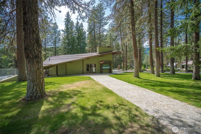 25312 Saddle Street, Leavenworth, WA 98826