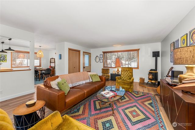 25312 Saddle Street, Leavenworth, WA 98826