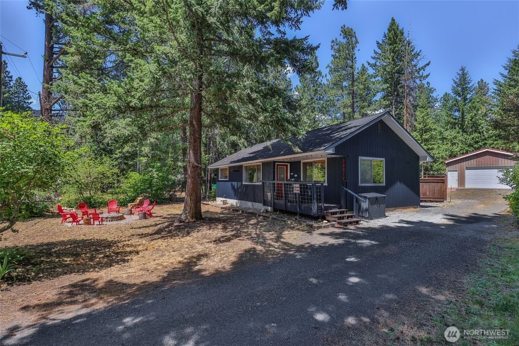 25312 Saddle Street, Leavenworth, WA 98826