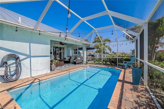 28 SW 21st AVE, Cape Coral, FL 33991