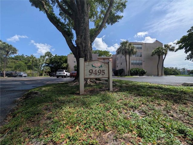 9495 Evergreen Place 102, Davie, FL 33324