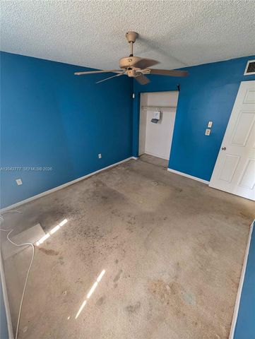 9495 Evergreen Place 102, Davie, FL 33324