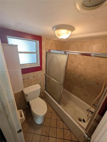 9495 Evergreen Place 102, Davie, FL 33324