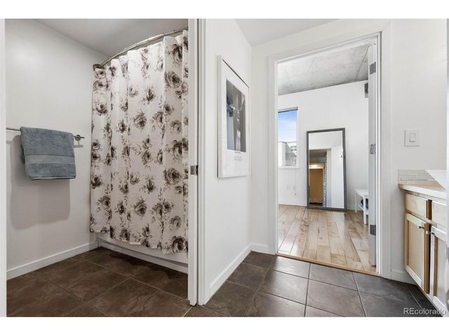 1475 Delgany St 304, Denver, CO 80202