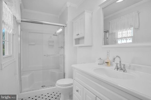 12 EASTWOOD DR, Carlisle, PA 17015