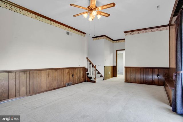 12 EASTWOOD DR, Carlisle, PA 17015
