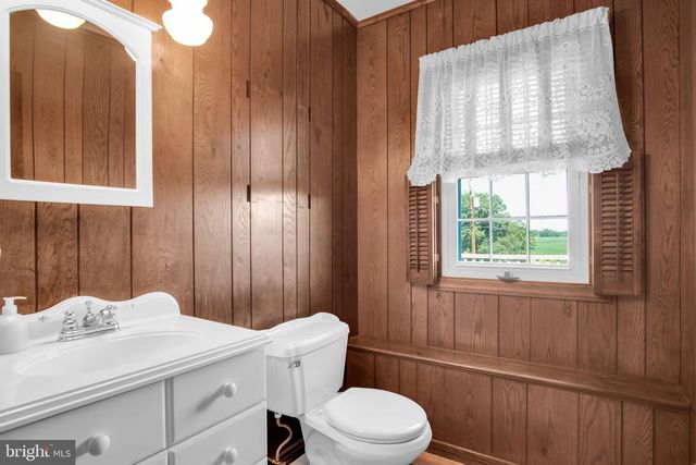 12 EASTWOOD DR, Carlisle, PA 17015