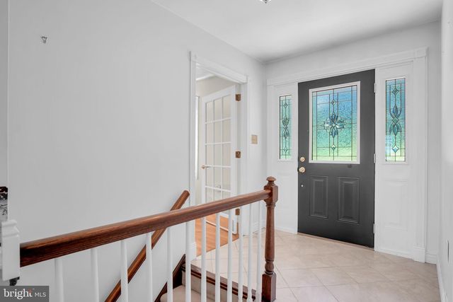 12 EASTWOOD DR, Carlisle, PA 17015