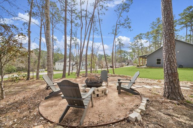 90 Twinstone Circle, Coldspring, TX 77331