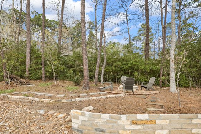 90 Twinstone Circle, Coldspring, TX 77331