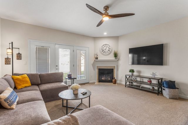 3604 Thornhill Drive 3604, Champaign, IL 61822