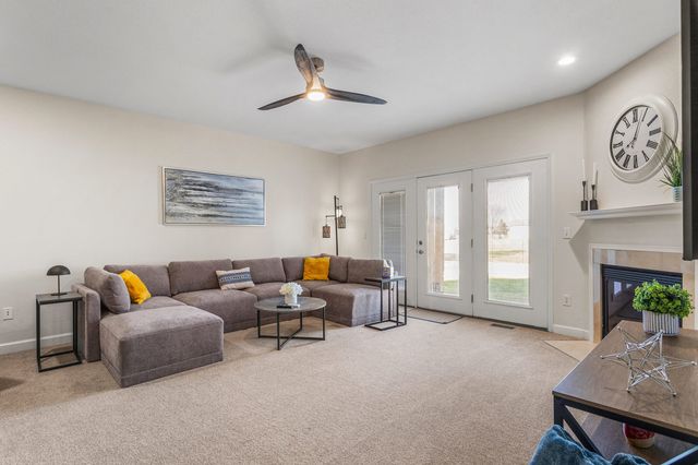 3604 Thornhill Drive 3604, Champaign, IL 61822