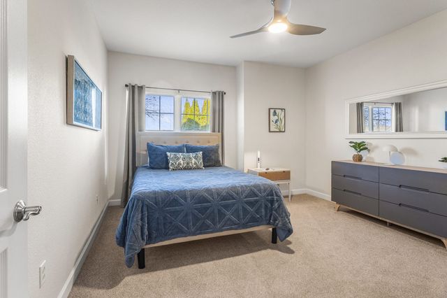 3604 Thornhill Drive 3604, Champaign, IL 61822