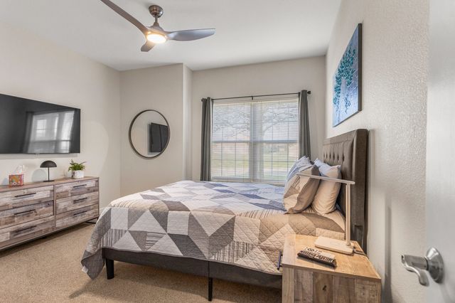 3604 Thornhill Drive 3604, Champaign, IL 61822