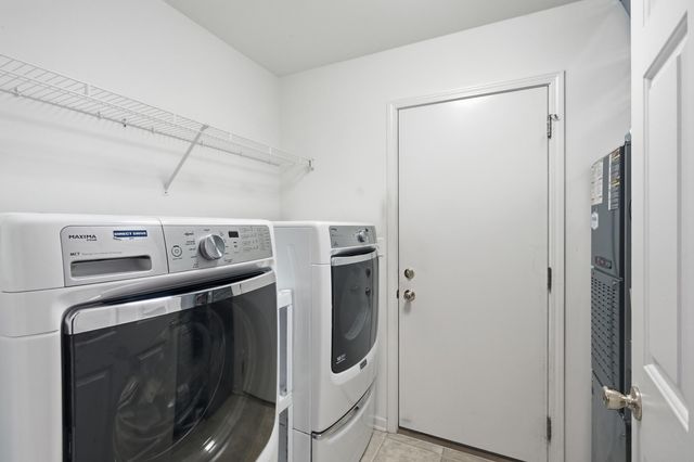 405 Dogwood Lane, Lowell, IN 46356