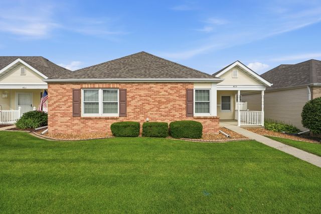 405 Dogwood Lane, Lowell, IN 46356