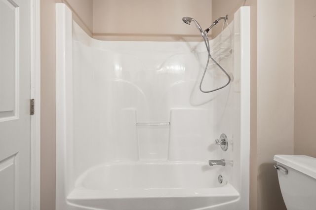 405 Dogwood Lane, Lowell, IN 46356