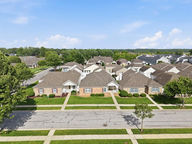 405 Dogwood Lane, Lowell, IN 46356