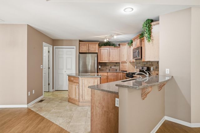 405 Dogwood Lane, Lowell, IN 46356