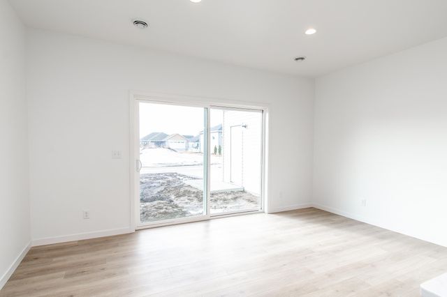 2566 69th Avenue S, Fargo, ND 58104