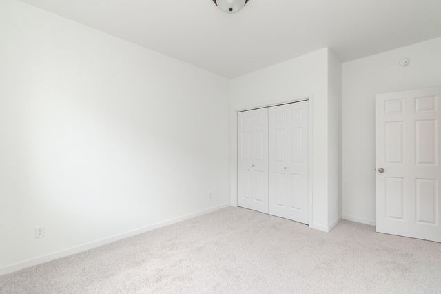 2566 69th Avenue S, Fargo, ND 58104