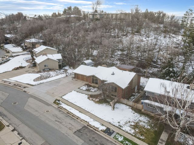 5341 FILLMORE AVE, South Ogden, UT 84403