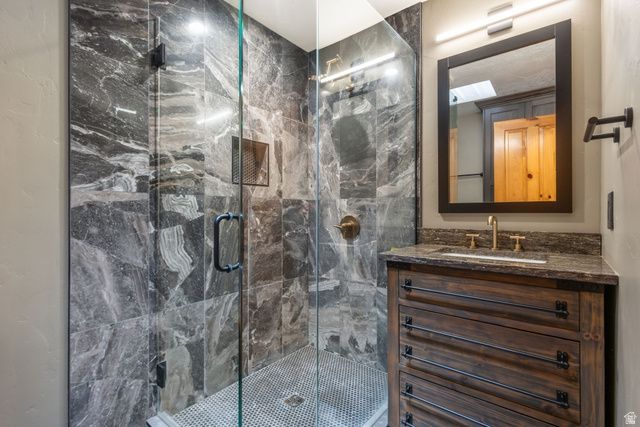 5341 FILLMORE AVE, South Ogden, UT 84403