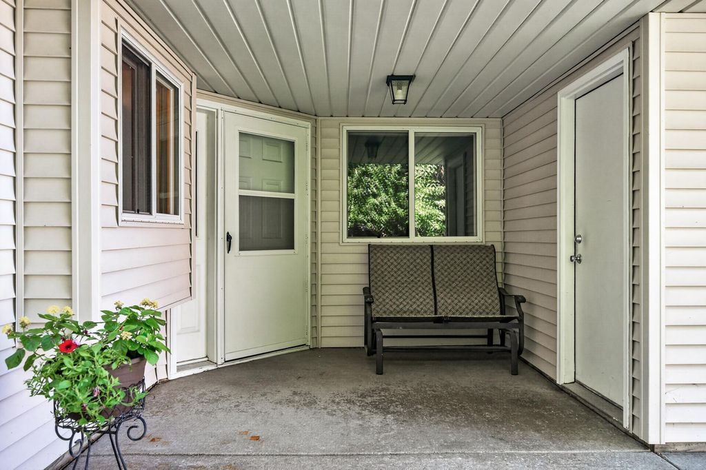 8709 Norway Street NW, Coon Rapids, MN 55433 — exterior