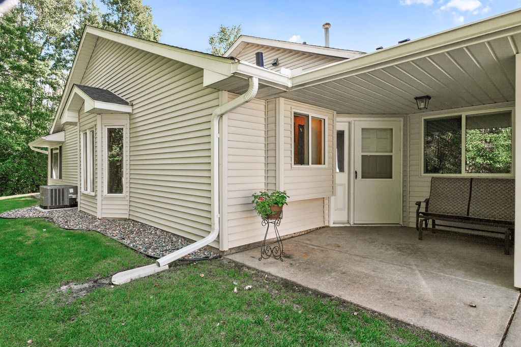 8709 Norway Street NW, Coon Rapids, MN 55433 — photo 2