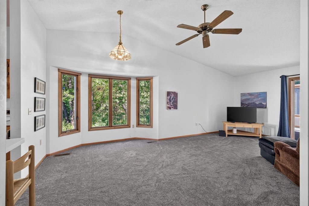 8709 Norway Street NW, Coon Rapids, MN 55433 — photo 5