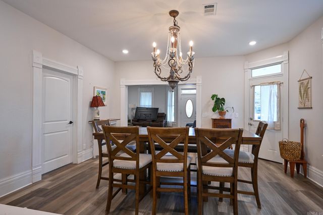 604 Tenth St., Mena, AR 71953