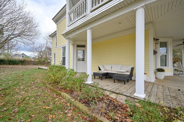 604 Tenth St., Mena, AR 71953