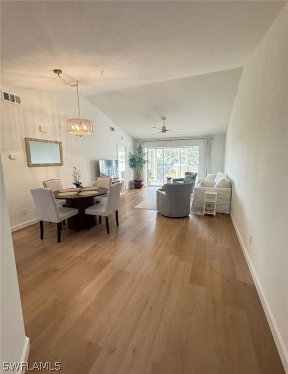 529 Mardel DR 311, Naples, FL 34104