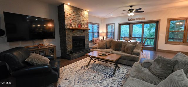 109 Lonesome Pine Trail, Butler, TN 37640