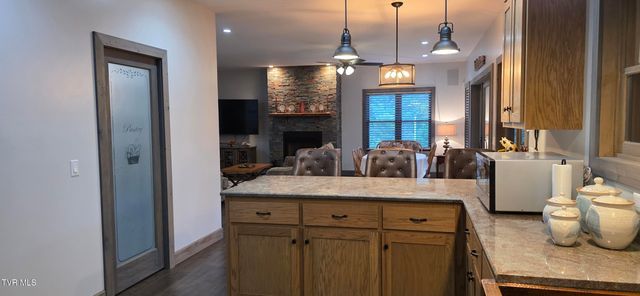 109 Lonesome Pine Trail, Butler, TN 37640