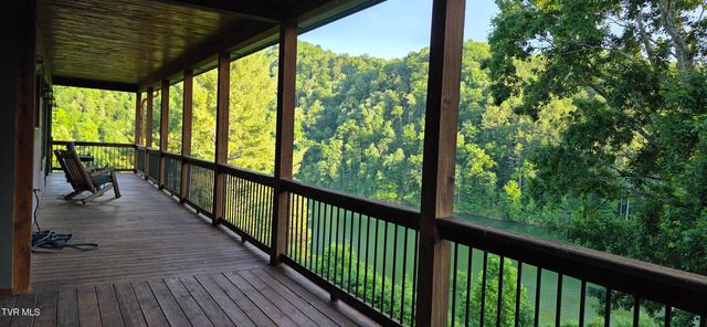 109 Lonesome Pine Trail, Butler, TN 37640