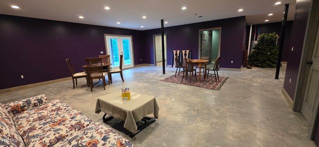 109 Lonesome Pine Trail, Butler, TN 37640