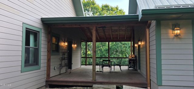 109 Lonesome Pine Trail, Butler, TN 37640