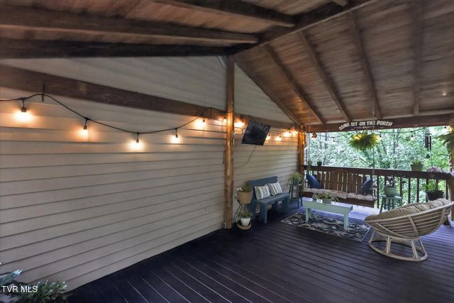 4020 Cooks Inlet Road, Kingsport, TN 37664