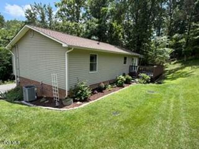 4020 Cooks Inlet Road, Kingsport, TN 37664