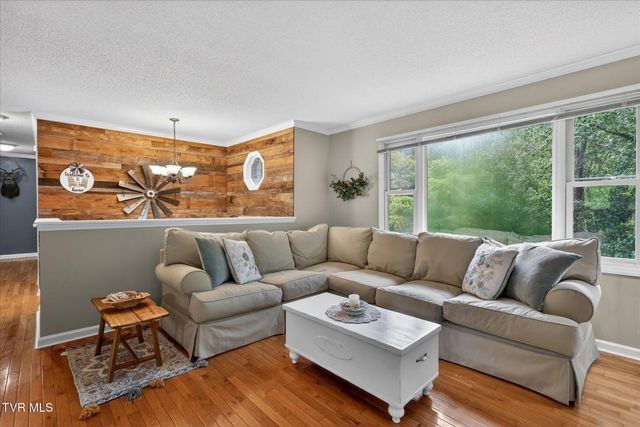 4020 Cooks Inlet Road, Kingsport, TN 37664