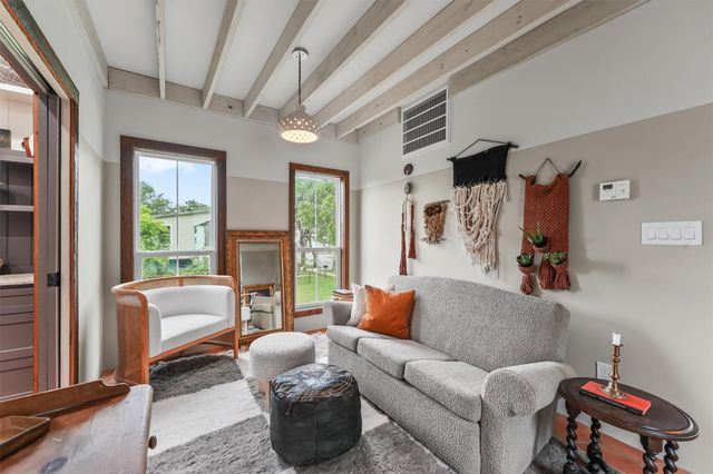 3114 Avenue M, Galveston, TX 77550
