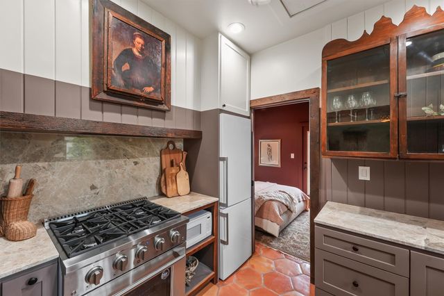 3114 Avenue M, Galveston, TX 77550